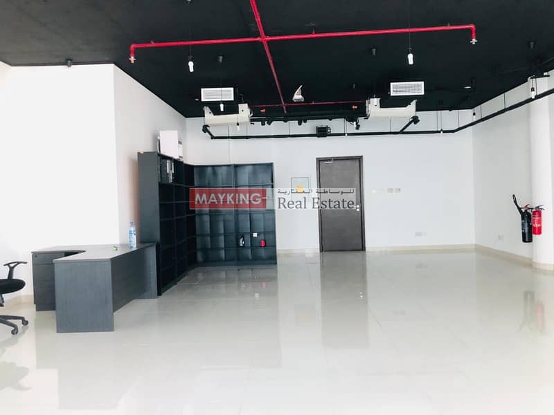 8 Semi Furnished with Burj Khalifa and Lake View for Rent in Clover Bay