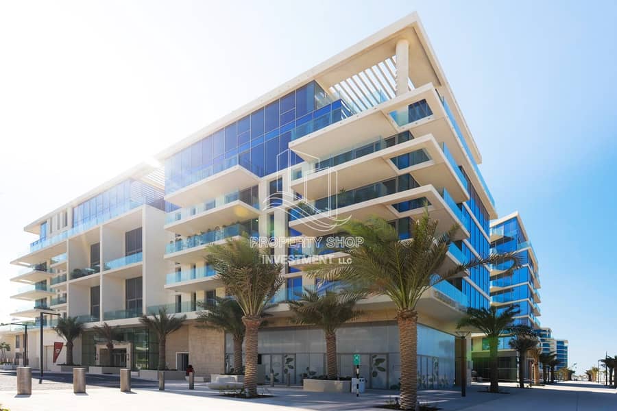 Hot Deal! Beautiful Beach View Luxurious 3+Maid Hot Deal! Beautiful Beach View Luxurious 3+Maid