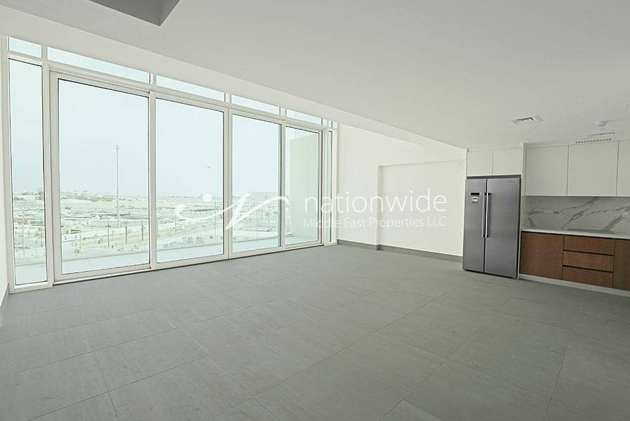 8 An Exclusive Loft Apartment with Full Sea View
