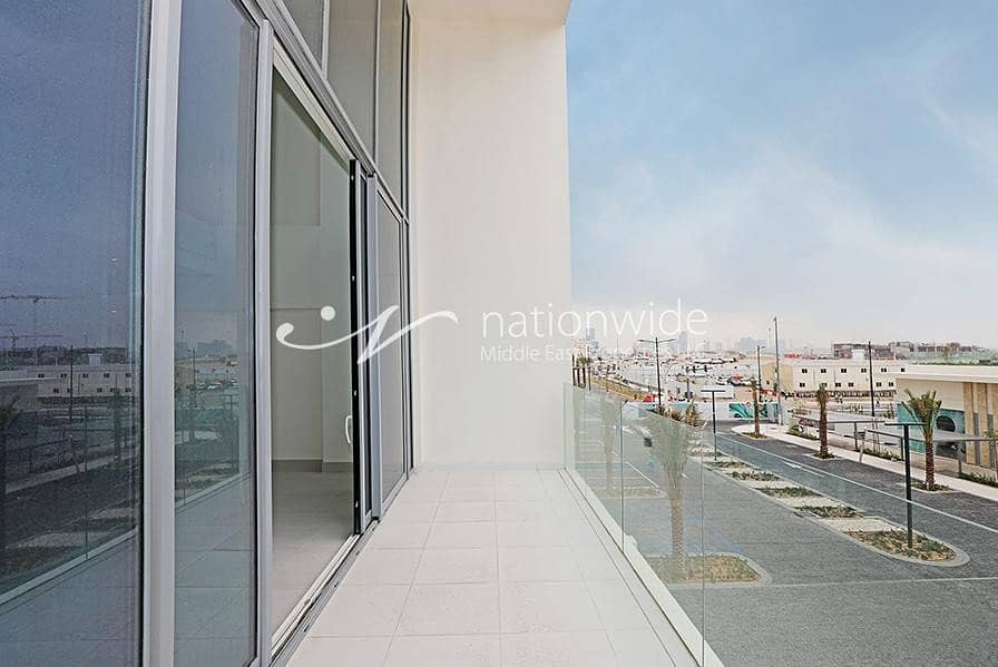 13 An Exclusive Loft Apartment with Full Sea View