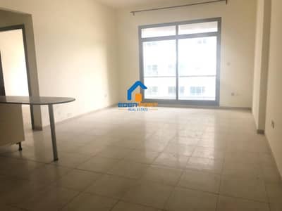 Chiller Free Unfurnished 1 Bedroom Apartment
