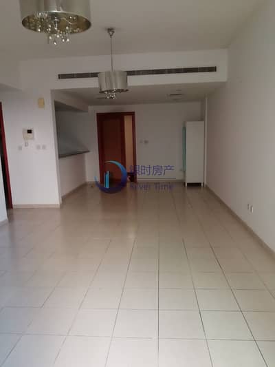 Well Maintained Unit | Ready To Move | White Goods Well Maintained Unit | Ready To Move | White Goods