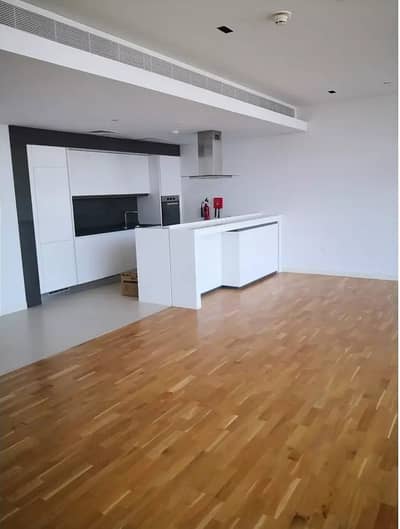 Bluewaters!! 2 Bed + Maid Dubai Eye View @ 175k Bluewaters!! 2 Bed + Maid Dubai Eye View @ 175k