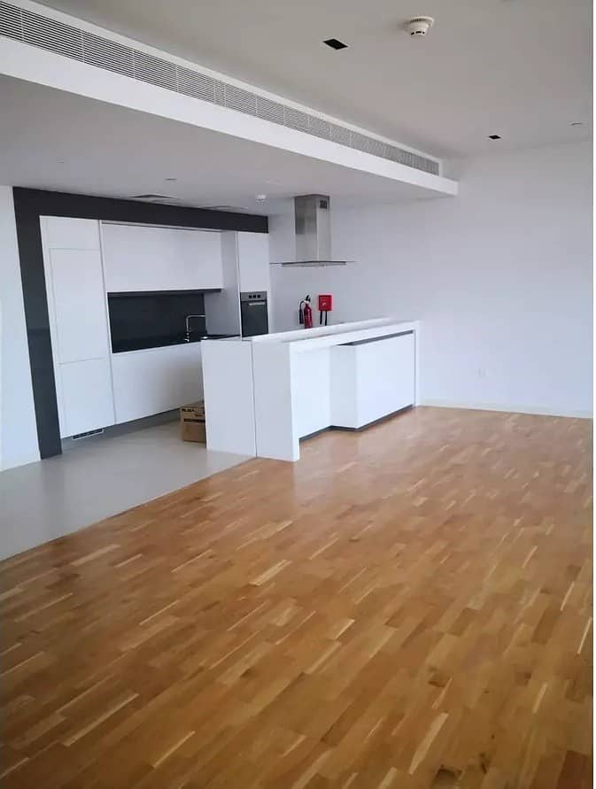 Bluewaters!! 2 Bed + Maid Dubai Eye View @ 175k Bluewaters!! 2 Bed + Maid Dubai Eye View @ 175k