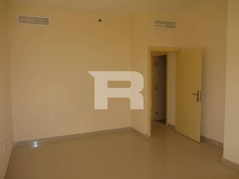 3 2 Bedroom with amenities in Al Nahda 2