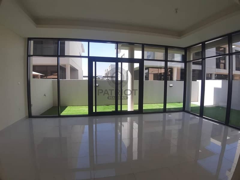 THM | 3 Bed | Topanga THM | 3 Bed | Topanga