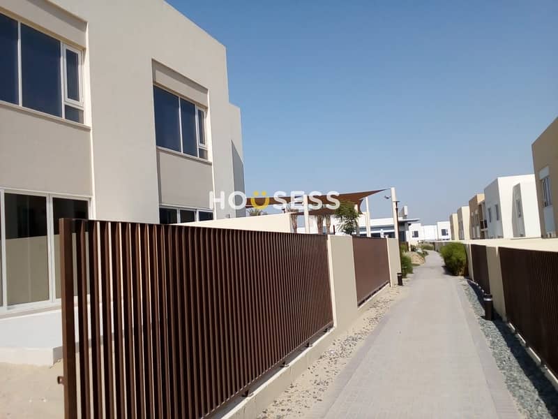 2 Bedrooms Brand New  Townhouse | Ready to Move