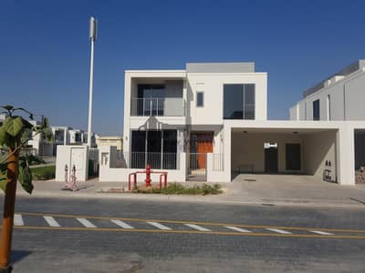Corner villa 4BR with big plot | Greenery view ! Corner villa 4BR with big plot | Greenery view !