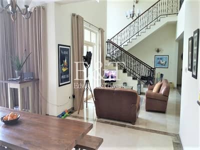 4 Bedroom Villa for Rent in Jumeirah Islands, Dubai - OUTSTANDING Upgraded Central Lake View 4Beds | JI 4 Bedroom Villa for Rent in Jumeirah Islands, Dubai - OUTSTANDING Upgraded Central Lake View 4Beds | JI