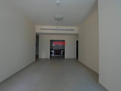 Chiller Free | Mid Floor | New Building Chiller Free | Mid Floor | New Building