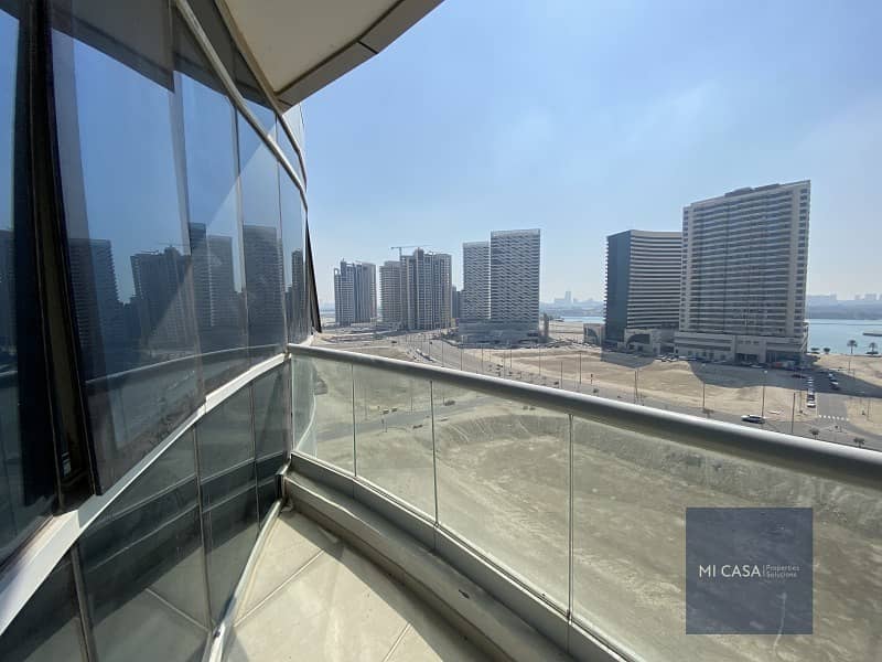 Modern layout and elegant design | Balcony Modern layout and elegant design | Balcony