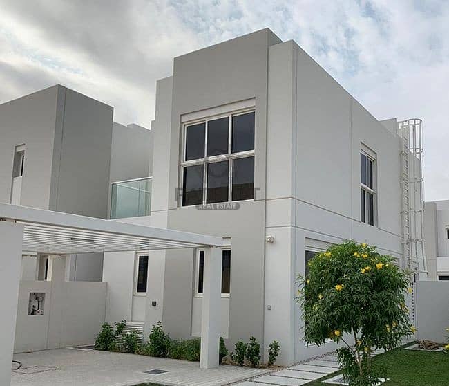 Amazing brand new 3br semi detached villa in Arabella phase III