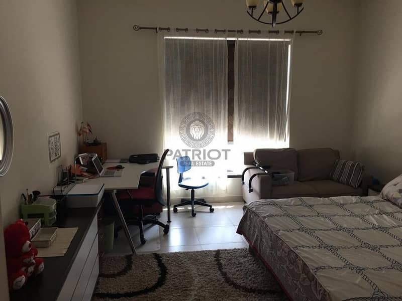 4 AMAZING CANAL AND POOL VIEW 2BR IN TRAVO TOWER B