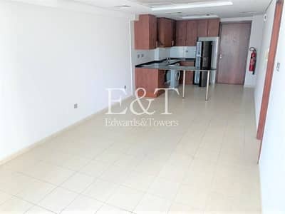 High Floor | Lake View | Well Maintained | Vacant High Floor | Lake View | Well Maintained | Vacant