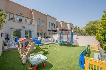 فیلا 3 غرف نوم للايجار في البحيرات، دبي - Type CM | Fully Upgraded | Landscaped فیلا 3 غرف نوم للايجار في البحيرات، دبي - Type CM | Fully Upgraded | Landscaped