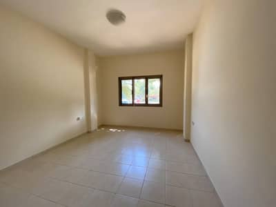 2bhk42000/one mounth free maintense free 2bhk42000/one mounth free maintense free