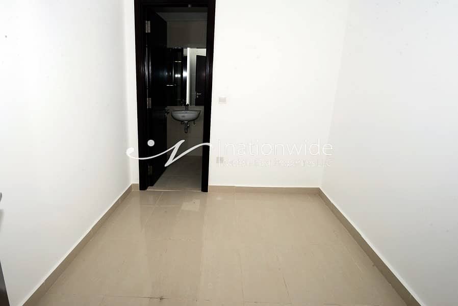12 A Furnished Apartment w/ Stunning Full Sea View