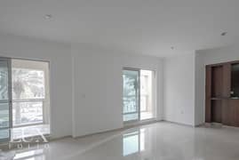Vacant | Podium Villa | Boulevard View