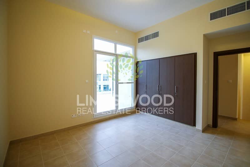 10 Spacious 3BR | Maintenance FREE | Fully Sterilized