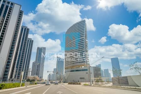 Hottest Price| Spacious Layout| Stunning Features Hottest Price| Spacious Layout| Stunning Features