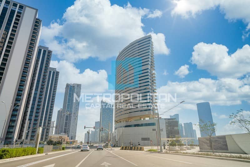 Hottest Price| Spacious Layout| Stunning Features Hottest Price| Spacious Layout| Stunning Features