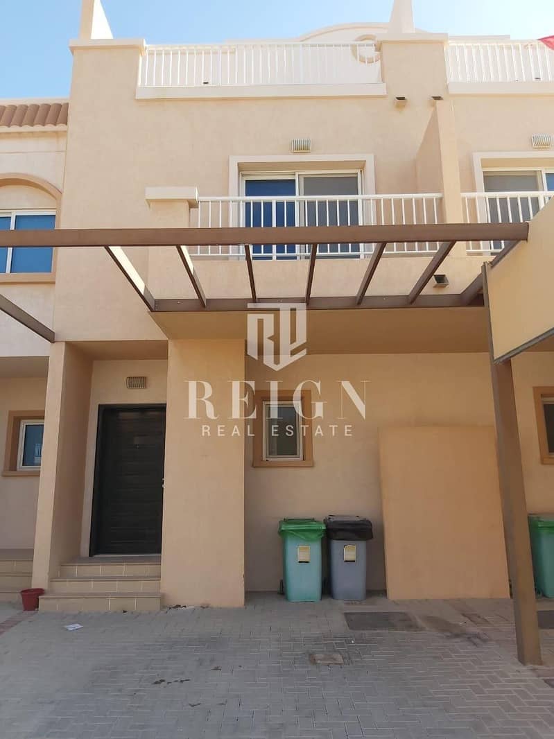 25 ELEGENT SR 4BR ARABIAN VILLA LARGE GARDEN