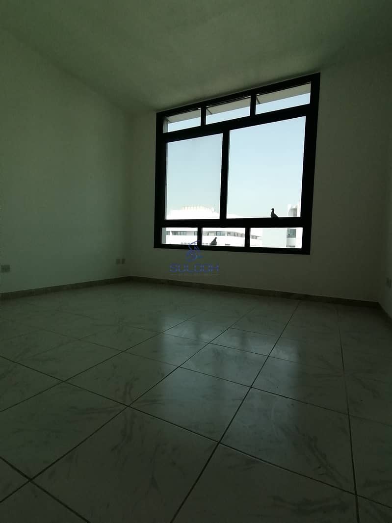22 Spacious 2BHK available for 70k in Khalidiya with 2 Master Room and 3 Washrooms