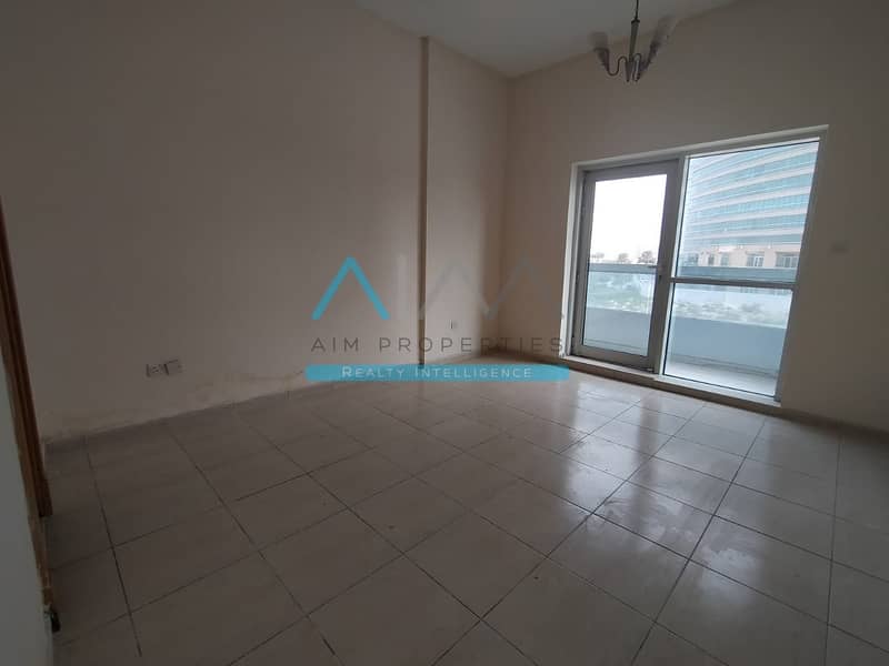 11 Ready To Move | Bright And Spacious Apartment Available For Sale