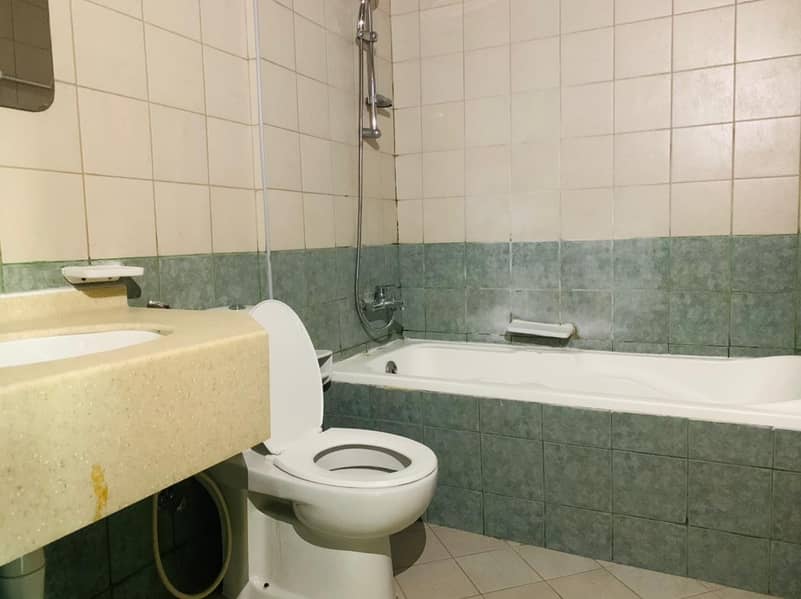 7 University View | Specious studio with big Kitchen just in 20K