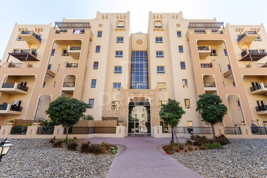 Fully Upgraded and Well-manage Apartment Fully Upgraded and Well-manage Apartment