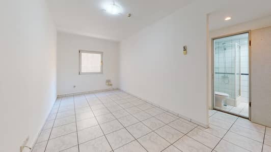 50% off commission I Free maintenance I Open kitchen 50% off commission I Free maintenance I Open kitchen
