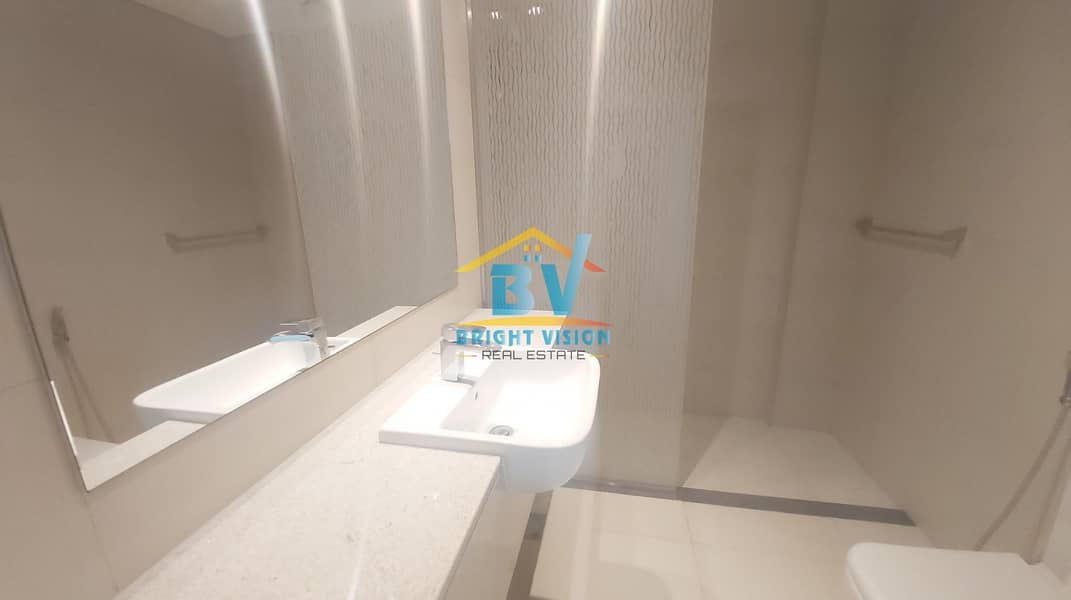 17 Brand New Sea View 2bedroom With Maid and Facilities
