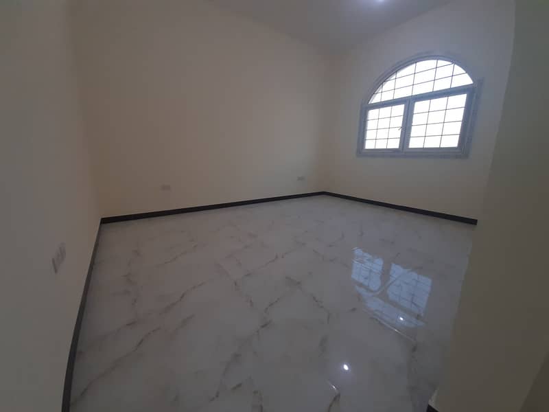 brand new extra large 1 bedroom hall for rent in khalifa B