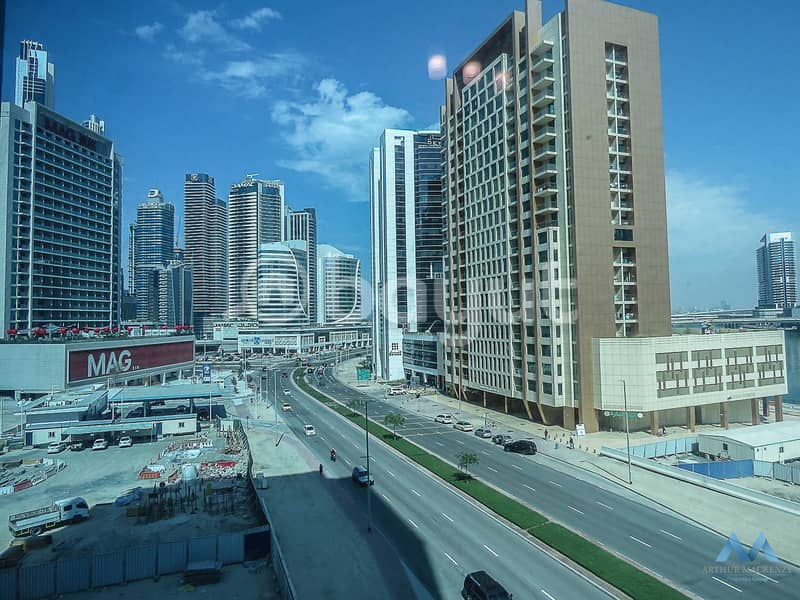 CANAL VIEW | 2BR BRAND NEW|WITH BALCONY | 5 MINUTES BY DRIVE TO BURJ KHALIFA