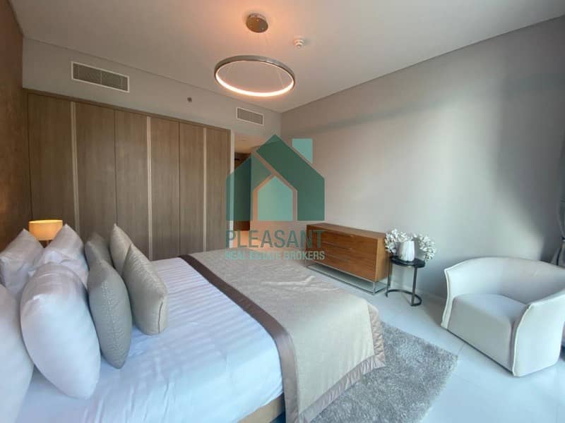 8 Elite Living | 4BR Cozy Apartment | Lagoon view VIP F