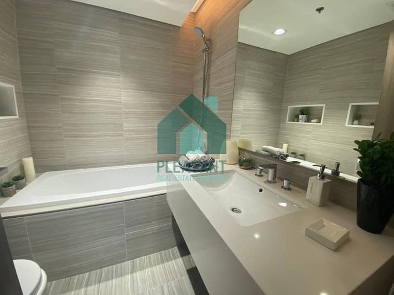 19 Elite Living | 4BR Cozy Apartment | Lagoon view VIP F