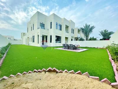 Type B | 3 Bed + Study | Near Park and Pool Type B | 3 Bed + Study | Near Park and Pool