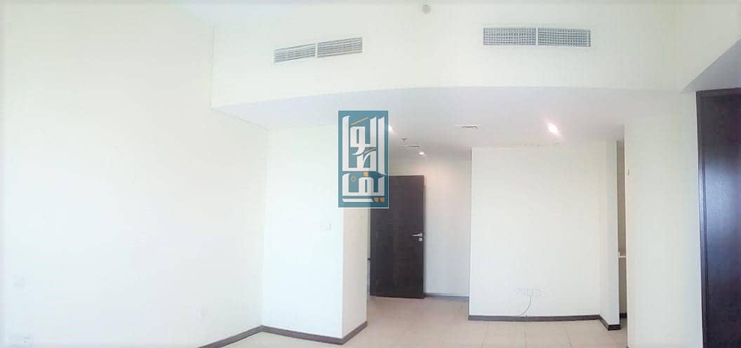 AMASING FULL FLOOR 4BHK WITH AMAIDS ROOM ON SHEIKH ZAYED ROAD