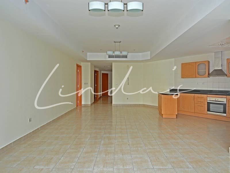 2 BEAUTIFUL 3 BEDROOM|UNFURNISHED |PRIME LOCATION