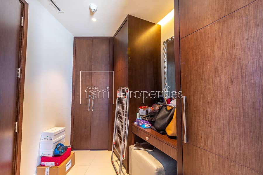 13 2BR+M Apartment| Fountain View | High Floor