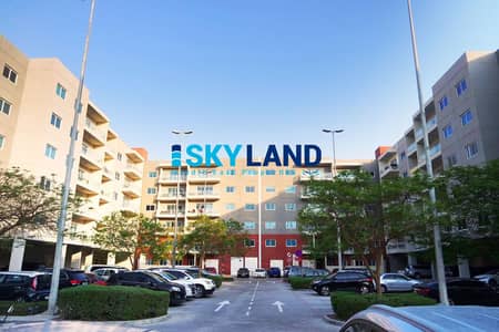 Vacant ! Big Layout 1BR Type D with Dressing Room Vacant ! Big Layout 1BR Type D with Dressing Room