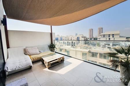 Modern Duplex| Owner Occupied| 802 Sq. Ft. Modern Duplex| Owner Occupied| 802 Sq. Ft.