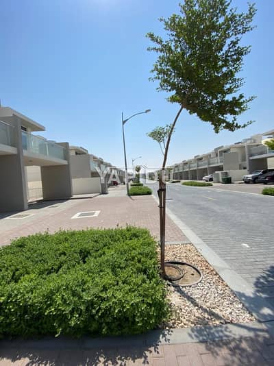 3 bedroom Townhouse ready community 3 bedroom Townhouse ready community
