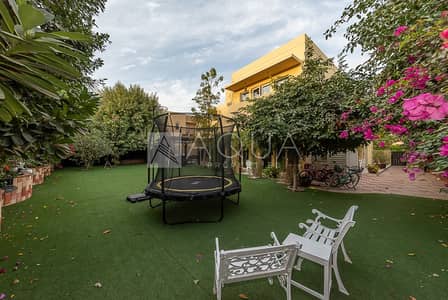Exclusive | Huge Plot | Upgraded | 5 Bed Exclusive | Huge Plot | Upgraded | 5 Bed