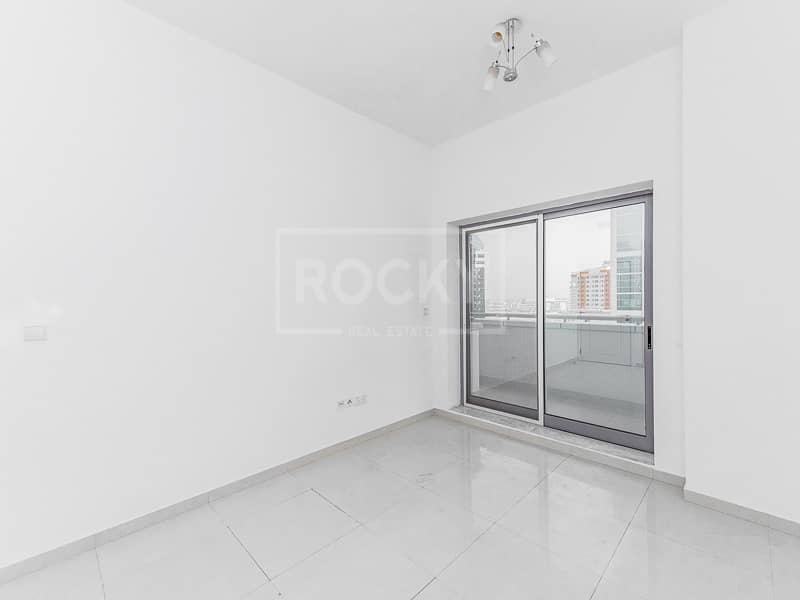 11 Spacious 3 bed plus Maids | Close to Metro | Nice Finishing