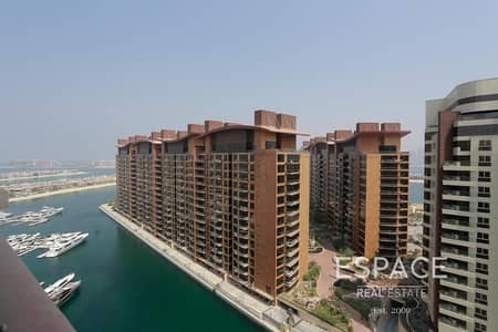 High Floor - April - Generic Images - Sea High Floor - April - Generic Images - Sea