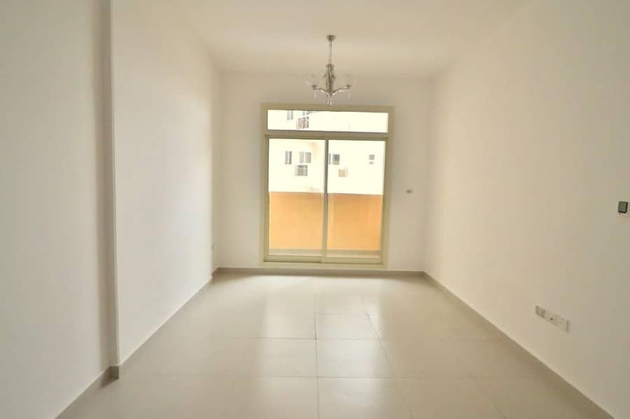 6 Next to souq extra 1-br with balcony only in 28/4 chks