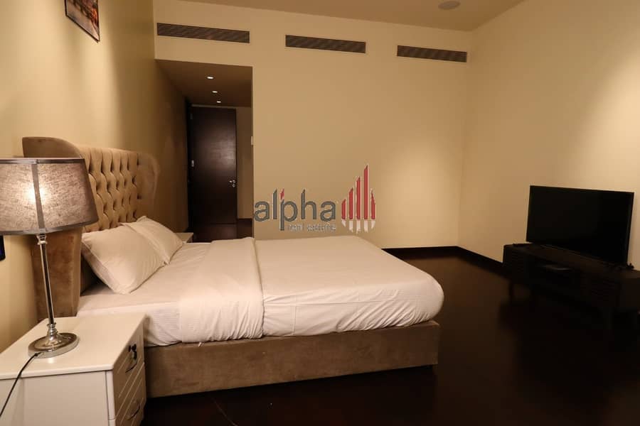 6 Stay at the top of Burj Khalifa | 2 Bed + Maid room