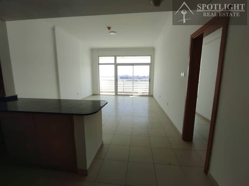 31 : 1 bedroom | with kitchen appliances | for rent| in Clayton Residency |