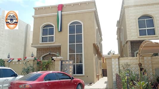 فیلا 5 غرف نوم للبيع في الروضة، عجمان - مع الكهرباء والمياة امتلك فيلا ممتازة التشطيب وكبيرة المساحة من المالك مباشرا فیلا 5 غرف نوم للبيع في الروضة، عجمان - مع الكهرباء والمياة امتلك فيلا ممتازة التشطيب وكبيرة المساحة من المالك مباشرا